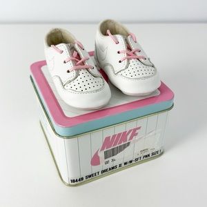 Vintage Nike Sweet Dreams II Newborn Crib Shoes